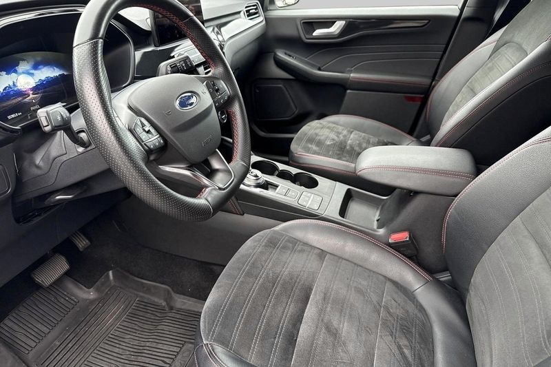 Ford Kuga bild 3