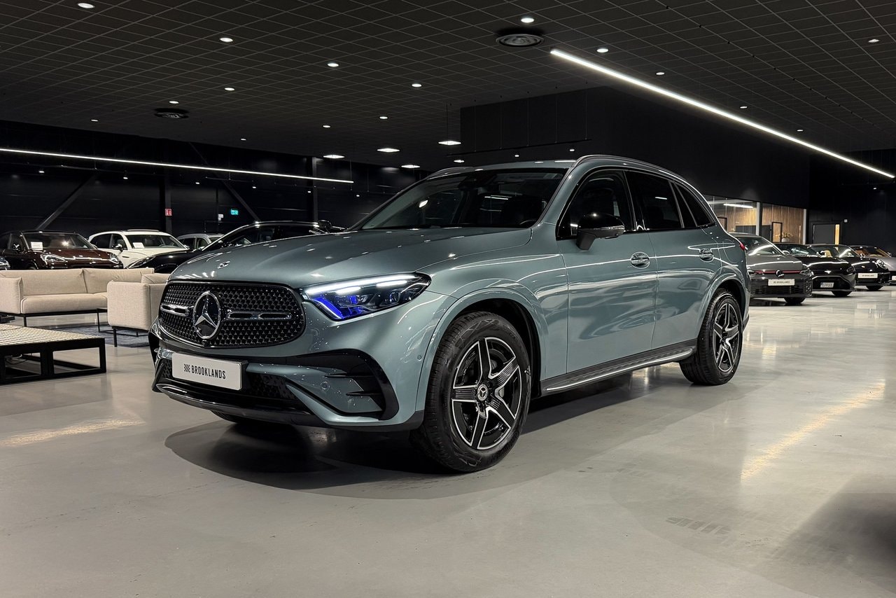 Mercedes GLC300