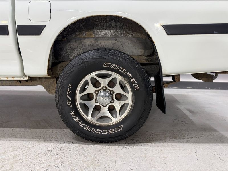 Mitsubishi L 200 bild 18