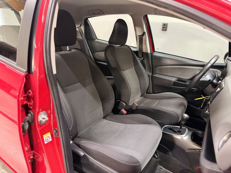 Toyota Yaris bild 11