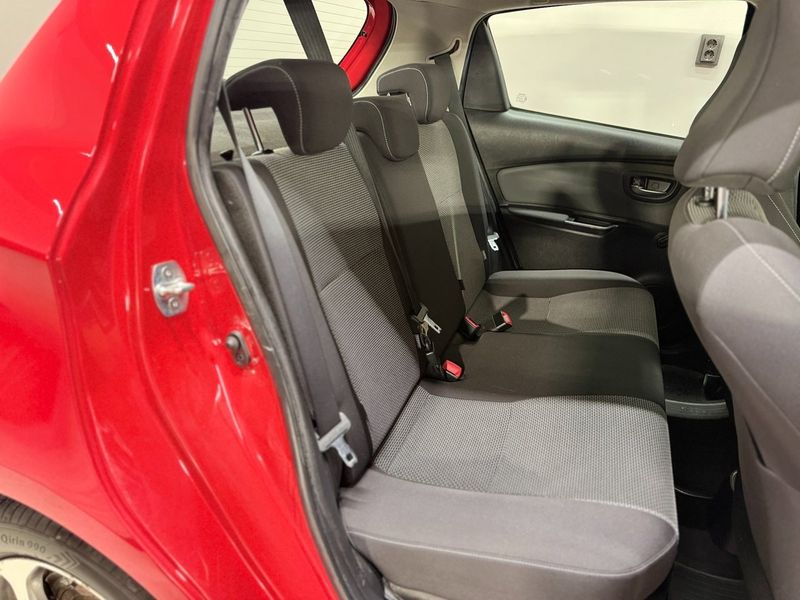 Toyota Yaris bild 13