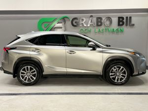 Lexus NX bild 7
