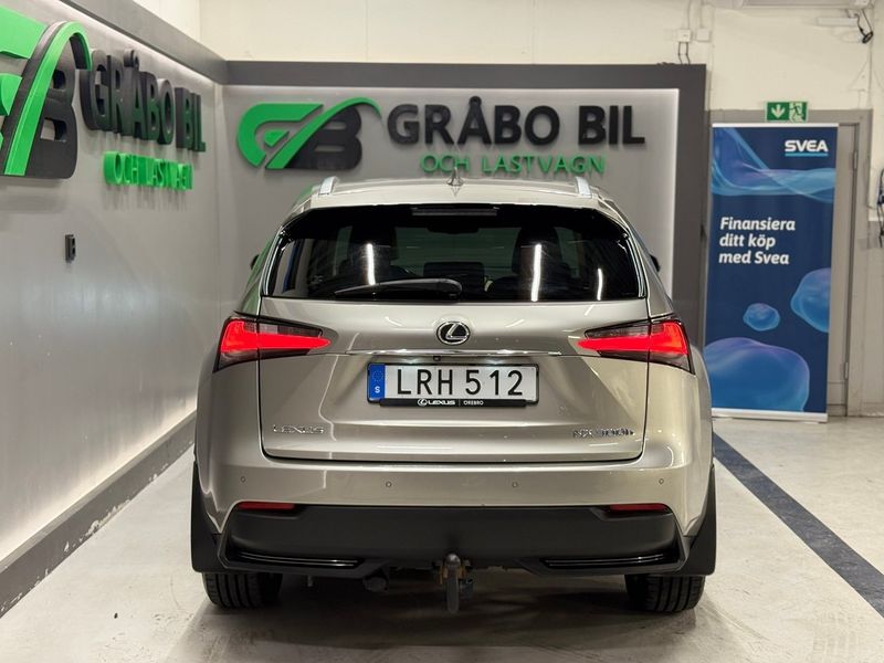 Lexus NX bild 4