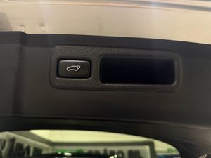Lexus NX bild 21