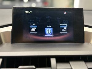 Lexus NX bild 19
