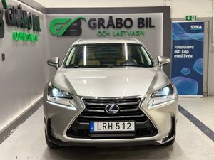 Lexus NX bild 8