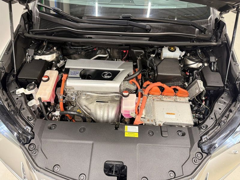 Lexus NX bild 24