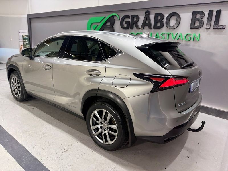Lexus NX bild 3