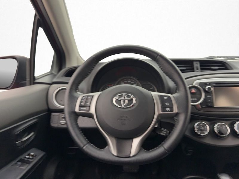 Toyota Yaris bild 10