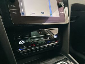 Volkswagen Passat bild 22