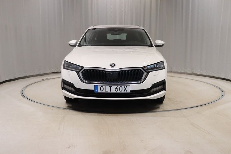 Skoda Octavia bild 2