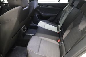 Skoda Octavia bild 8