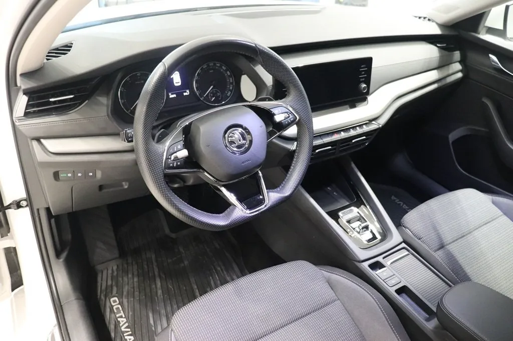 Skoda Octavia bild 9