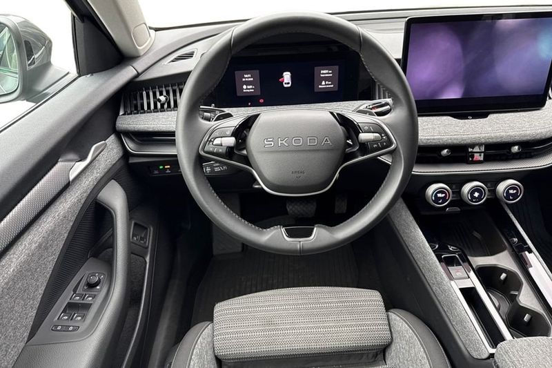 Skoda Superb bild 8