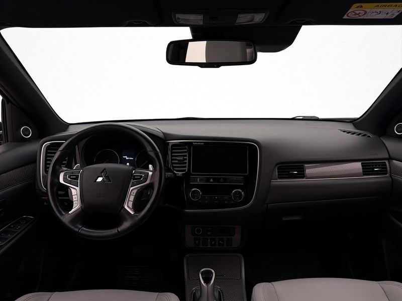 Mitsubishi Outlander bild 17