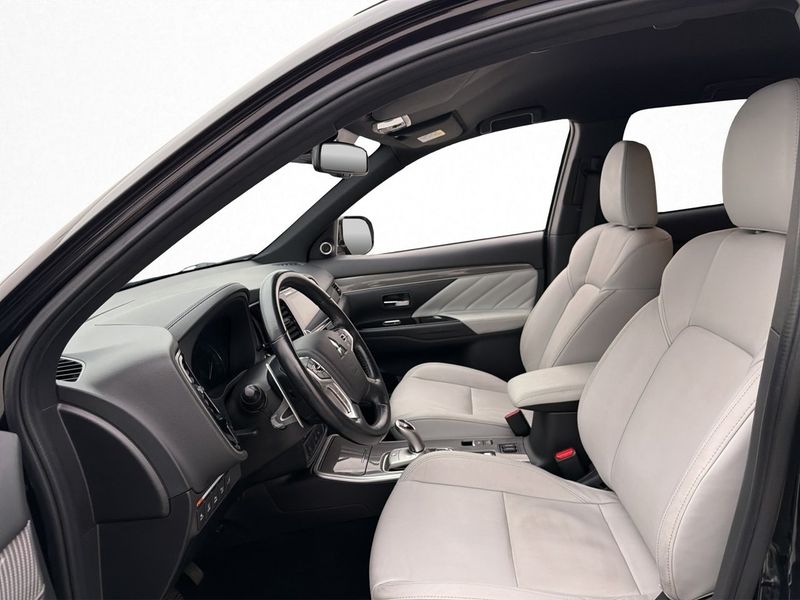 Mitsubishi Outlander bild 20