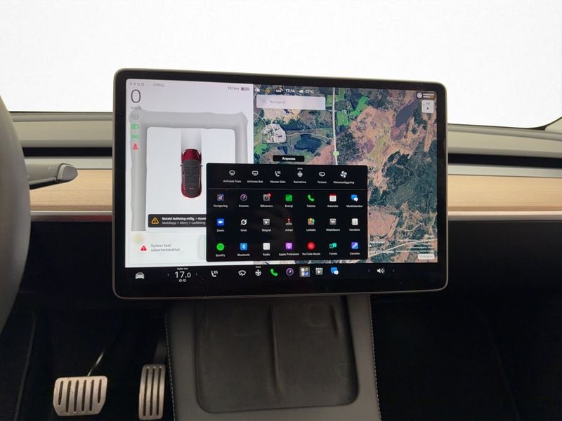 Tesla Model Y bild 24