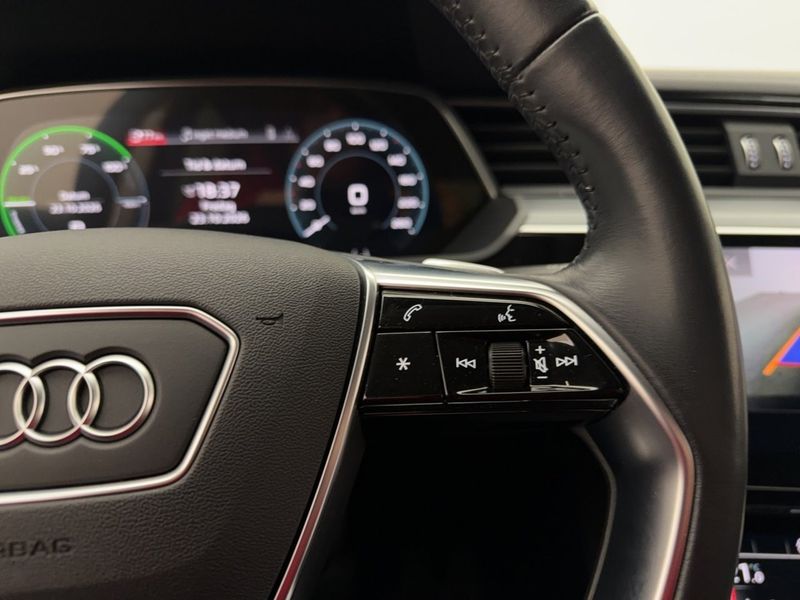 Audi e-tron bild 23