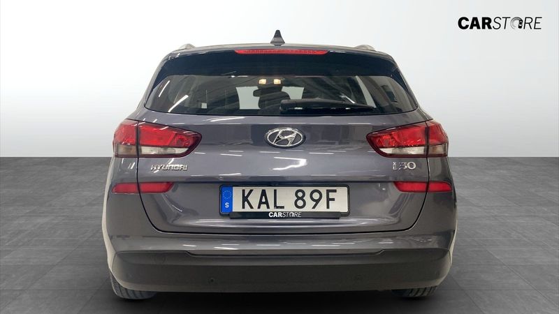 Hyundai i30 bild 7