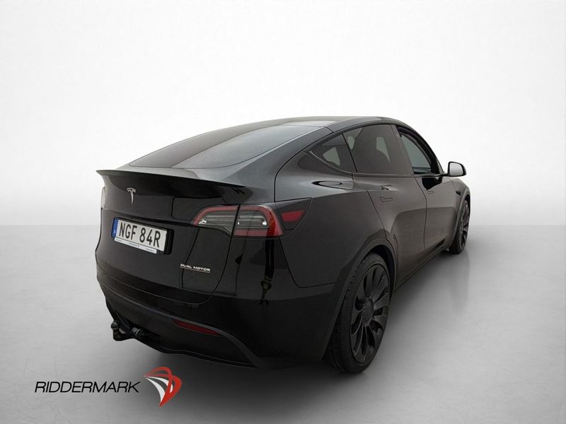 Tesla Model Y bild 8