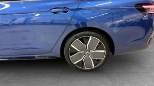 Volkswagen Passat bild 6