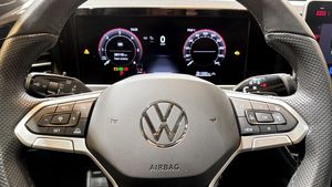 Volkswagen Passat bild 20