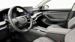 Skoda Superb bild 7