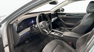 Volkswagen Passat bild 7
