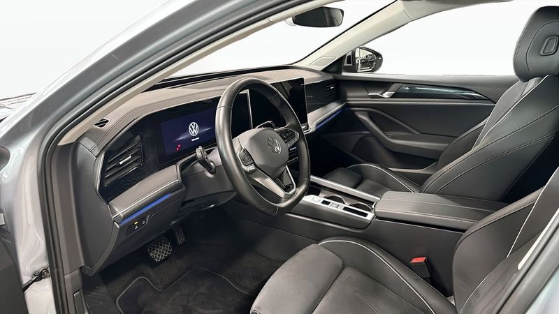 Volkswagen Passat bild 7