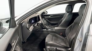 Volkswagen Passat bild 8