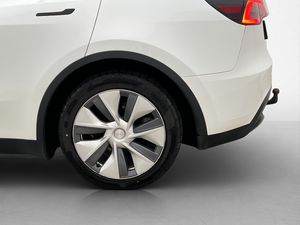 Tesla Model Y bild 27