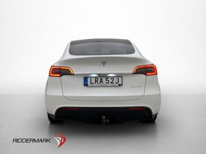 Tesla Model Y bild 8