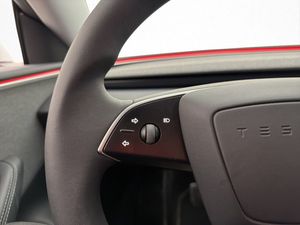 Tesla Model 3 bild 30