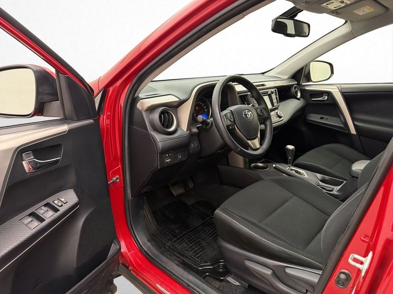Toyota RAV4 bild 18