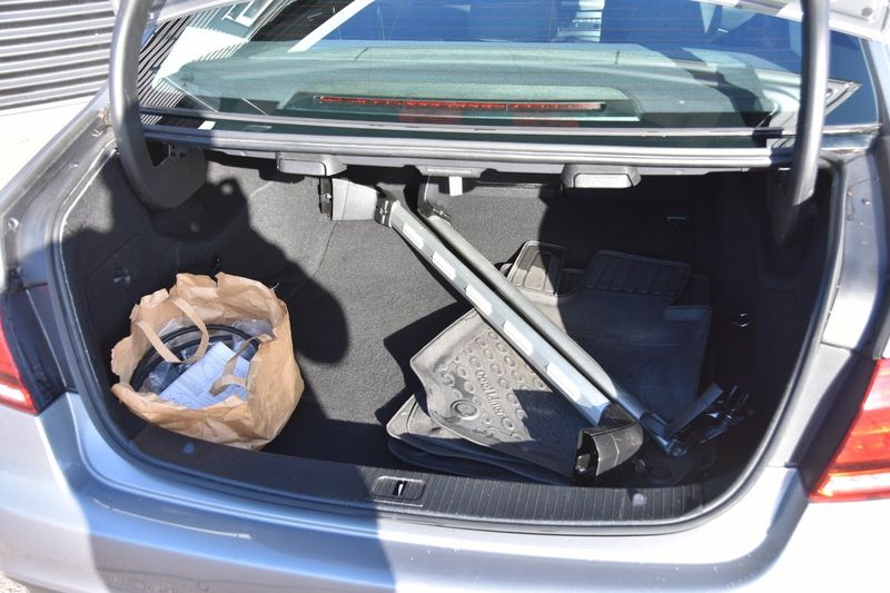 Mercedes E350 bild 9