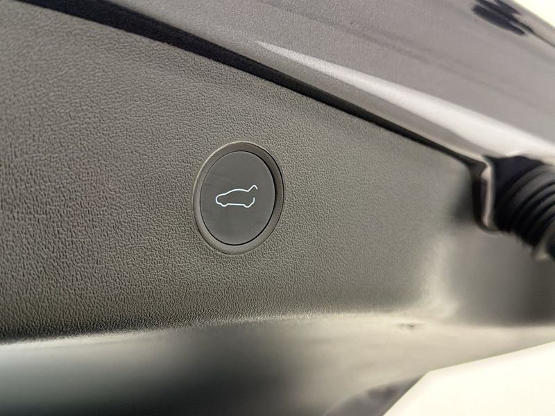 Tesla Model 3 bild 31