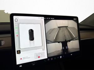 Tesla Model Y bild 19