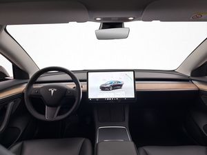 Tesla Model 3 bild 14