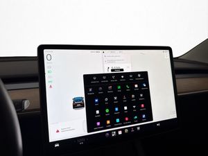 Tesla Model 3 bild 21
