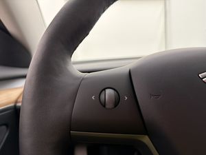 Tesla Model 3 bild 16