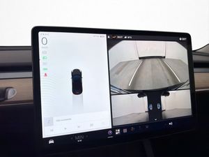 Tesla Model 3 bild 19