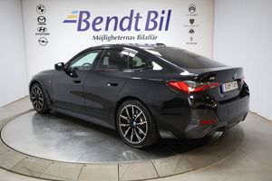 BMW i4 bild 8