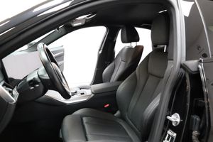 BMW i4 bild 11