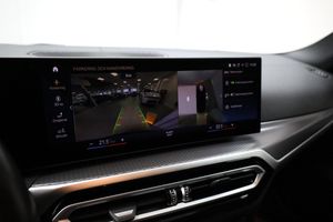 BMW i4 bild 24