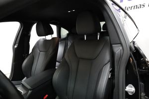 BMW i4 bild 9
