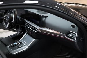 BMW i4 bild 20