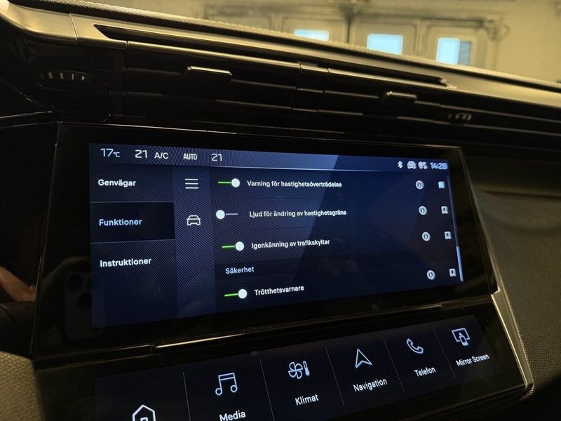 Peugeot 408 bild 20