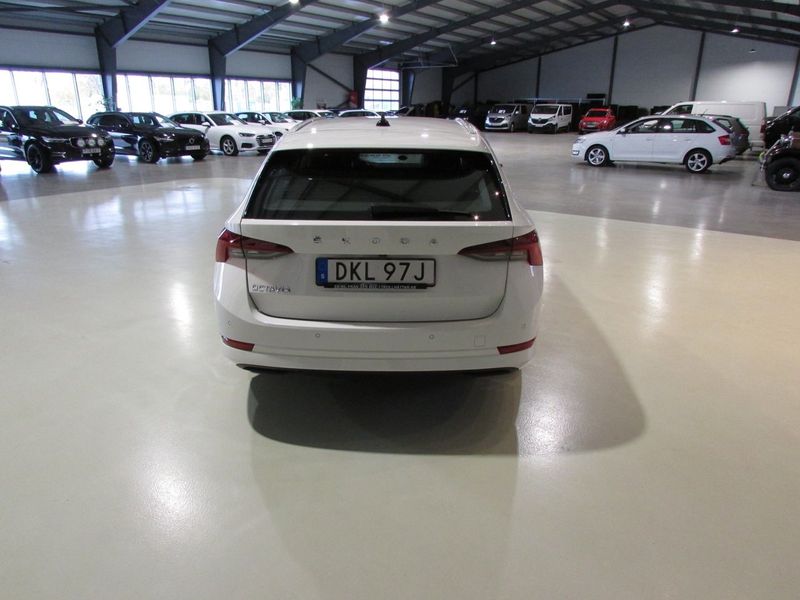 Skoda Octavia bild 6