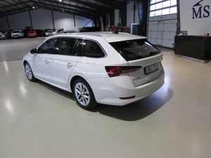 Skoda Octavia bild 7