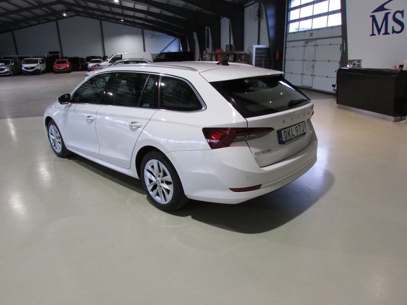 Skoda Octavia bild 7